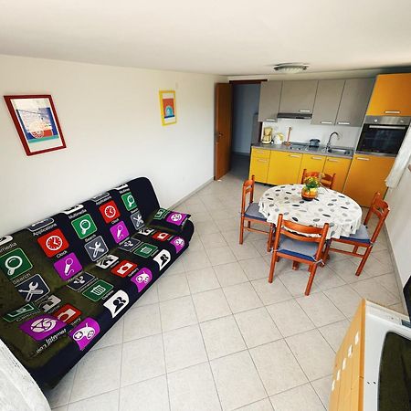Apartments Kordic Vis Extérieur photo