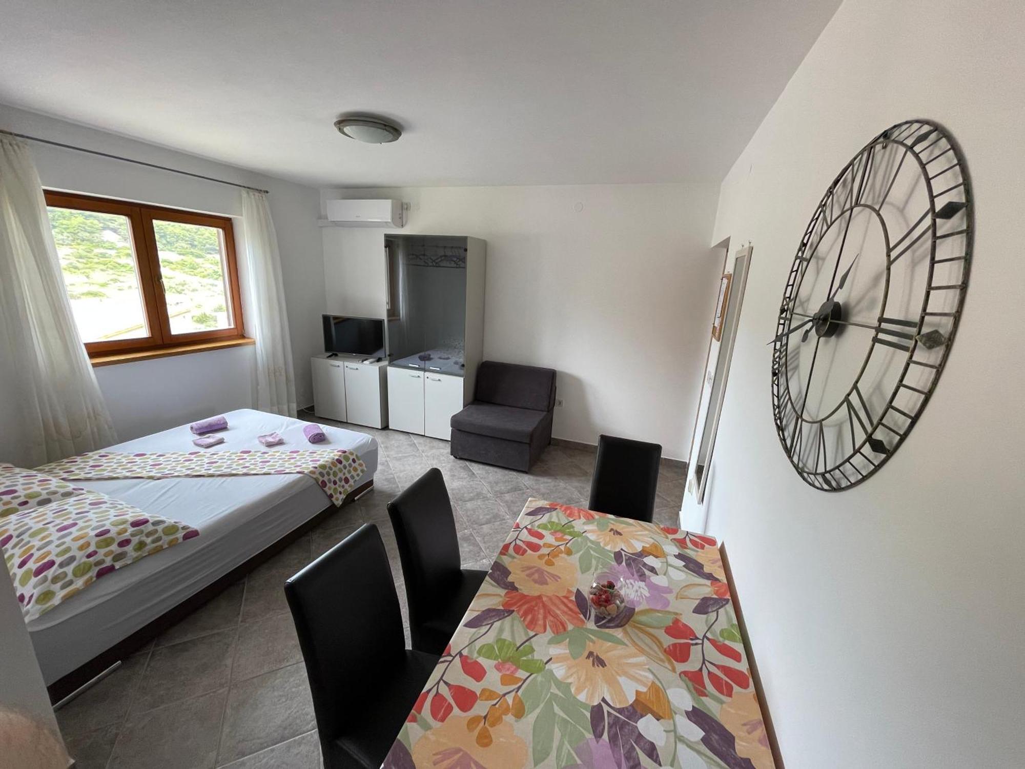 Apartments Kordic Vis Extérieur photo