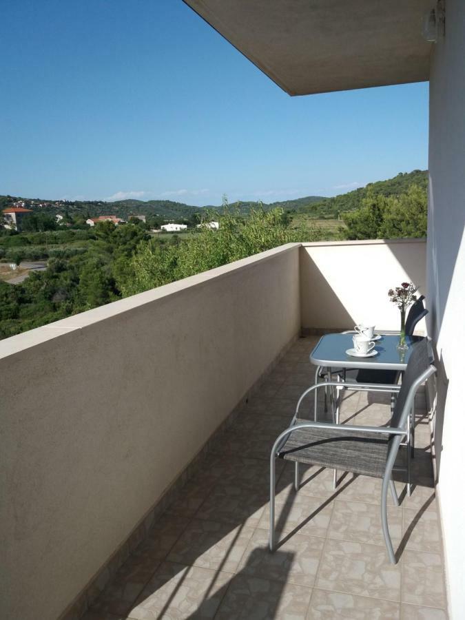 Apartments Kordic Vis Extérieur photo
